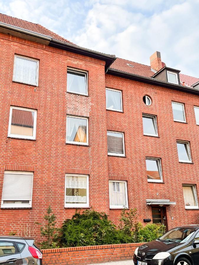 Wohnung Fuer 5 Gaeste Grosse Kueche Messe- Und Citynah Hannover Exterior photo